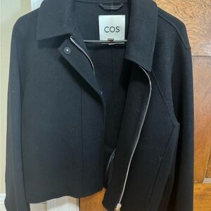 COS Women's Black Utility Jacket